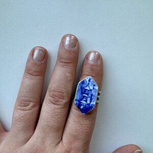 China Baroque Sterling Silver Statement Ring with Blue & White China Pagoda Piec